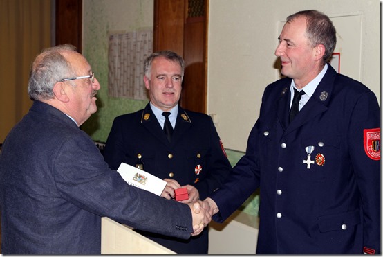 2015 - Ehrung FFW Schnaid I (22.11.15)